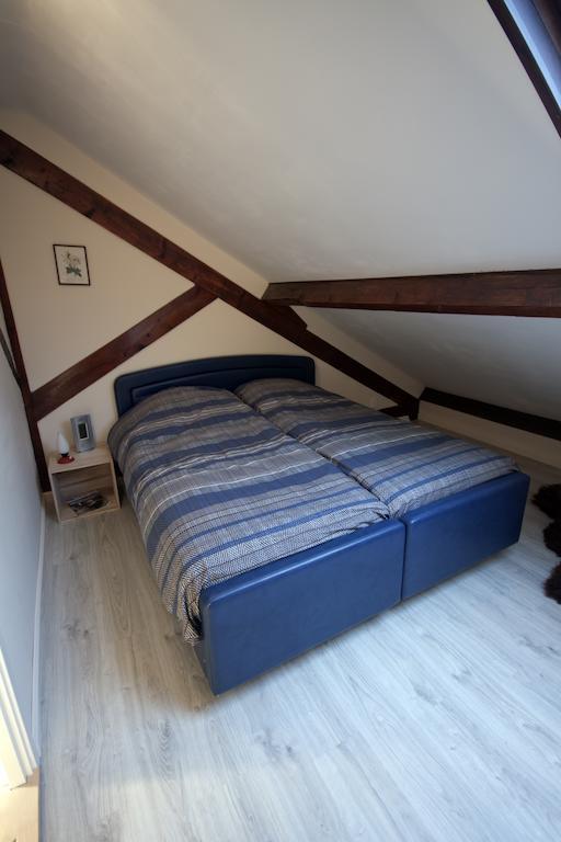 Appartement Stokroos Lottum Zimmer foto